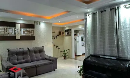 Sobrado à venda 2 quartos 2 suítes 3 vagas Camilópolis - Santo André - SP