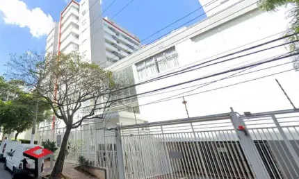 Apartamento 1 Dormitório na Vila Pompéia com 43 m2. (01 elevador)