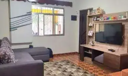 Sobrado à venda 3 quartos 2 vagas Guapituba - Mauá - SP