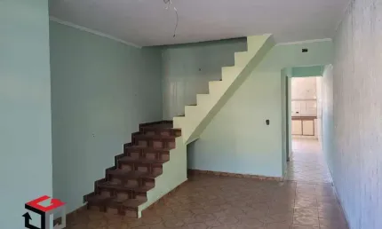 Sobrado para aluguel 2 quartos 1 suíte 2 vagas Stella - Santo André - SP