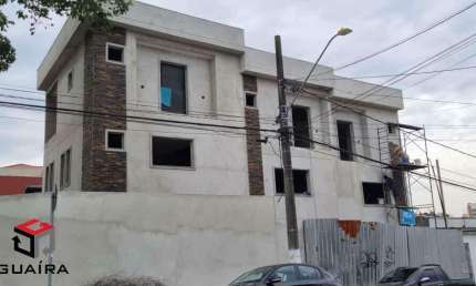 Sobrado à venda 2 quartos 2 suítes 2 vagas Pires - Santo André - SP
