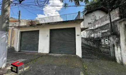 Casa à venda na Rua Belmonte, 206, Bela Aliança, São Paulo