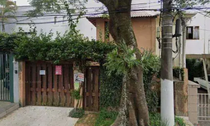 Sobrado Residencial 3 Dormitórios em Aclimação com 250m²