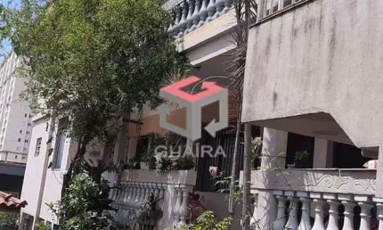 Casa de 317m² no Bairro Gonçalves em São Bernardo do Campo - SP