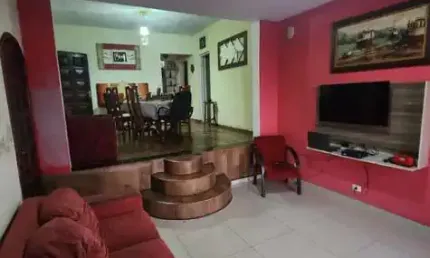 Sobrado à venda 3 quartos 4 vagas São Judas - Mauá - SP