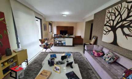 Apartamento 3 Suites em Vila Anglo Brasileira com 178m²