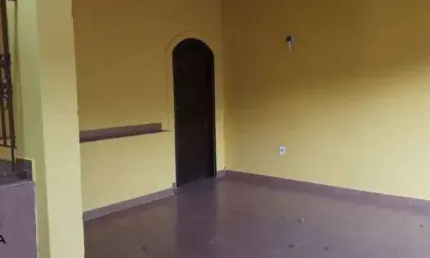Sobrado à venda 3 quartos 2 vagas Guiomar - Santo André - SP
