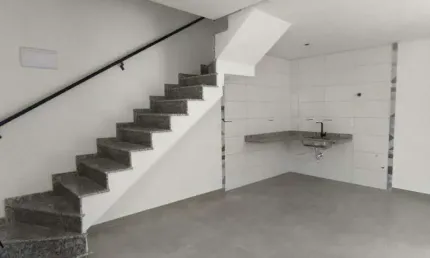 Sobrado à venda 2 quartos 2 suítes 1 vaga Pires - Santo André - SP
