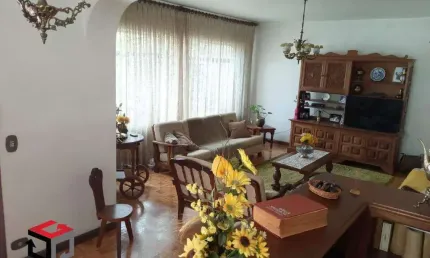Sobrado à venda 3 quartos 1 suíte 8 vagas Anchieta - São Bernardo do Campo - SP