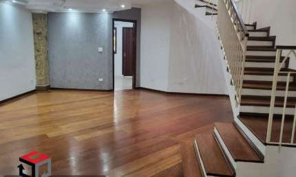 Sobrado à venda 3 quartos 1 suíte 5 vagas Centro - São Bernardo do Campo - SP