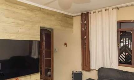 Sobrado à venda 4 quartos 1 suíte 2 vagas Taboão - São Bernardo do Campo - SP