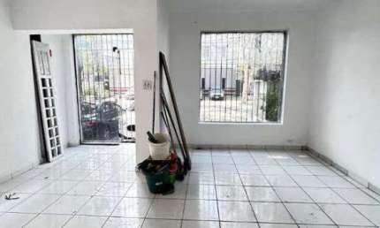 Casa Comercial com 200m² em Indianópolis - São Paulo - SP