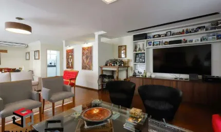 Apartamento 3 Dormitórios 198m² em Higienópolis - São Paulo - SP