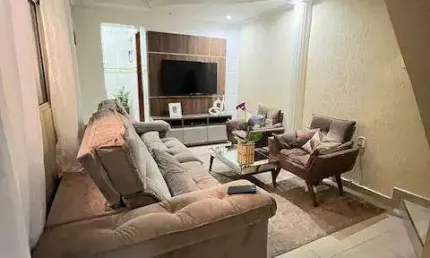 Sobrado à venda 3 quartos 1 vaga Suíça - Santo André - SP