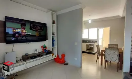 Sobrado com 2 suítes, 3 vagas de garagem, ótimo valor