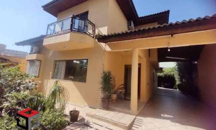 Sobrado à venda 5 quartos 3 suítes 8 vagas Centro - São Bernardo do Campo - SP