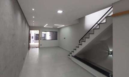Sobrado à venda 3 quartos 3 suítes 2 vagas Das Nações - Santo André - SP
