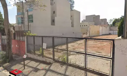 Terreno à venda na Rua Aguapeí, 748, Santa Maria, Santo André