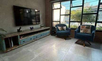 Casa à venda 4 quartos 1 suíte 3 vagas Barcelona - São Caetano do Sul - SP