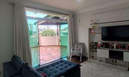 Sobrado para aluguel 3 quartos 1 suíte 3 vagas Pires - Santo André - SP