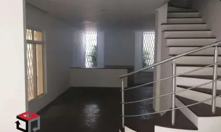 Sobrado Residencial 3 Suites em Aclimação com 234m²