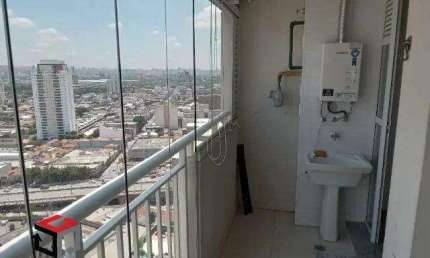 Apartamento Barra Funda, 49 m2 com 2 quartos, banheiro social, lavanderia, 1 vaga de garagem e lazer com piscina, playground, quadra e brinquedoteca.
