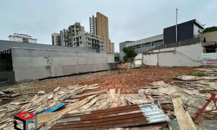 Terreno comercial para alugar na Rua das Figueiras, 325, Campestre, Santo André