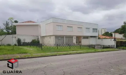 Sobrado Residencial Alto Padrão 4 Dormitórios no Alto da Lapa com 400m2