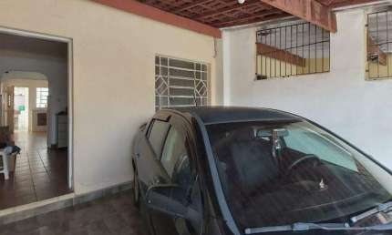 Sobrado à venda 2 quartos 1 vaga São Pedro - Santo André - SP