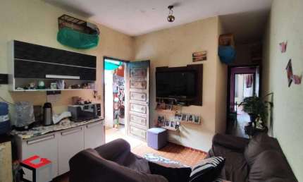 Sobrado de 172m² no Jd. Santo André em Santo André - SP