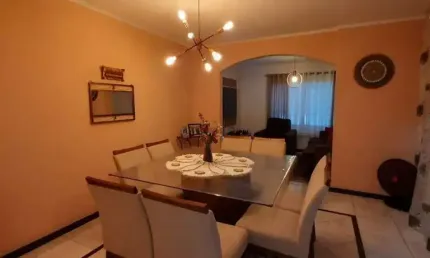 Casa à venda 2 quartos 2 suítes 2 vagas Jaçatuba - Santo André - SP