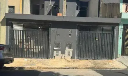 Sobrado à venda 3 quartos 3 suítes 2 vagas Camilópolis - Santo André - SP