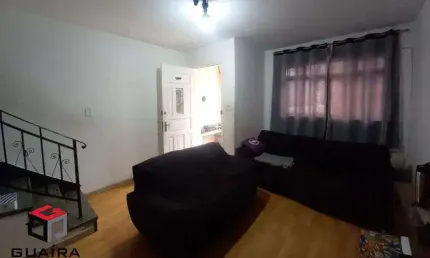 Sobrado sacomã de 96 m², 2 quartos grandes, sala, cozinha, 2 banheiros, lavanderia coberta, quintal com churrasqueira.
