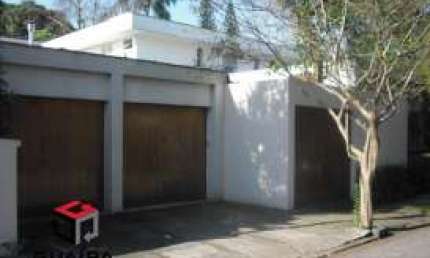 Sobrado Residencial 4 Dormitórios em Vila Madalena com 420m²