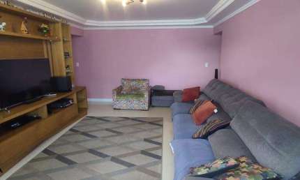 Casa à venda 3 quartos 1 suíte 8 vagas Pires - Santo André - SP