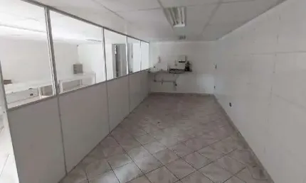 Ponto comercial para alugar na Rua Senador Queirós, 1007, Vila Scarpelli, Santo André