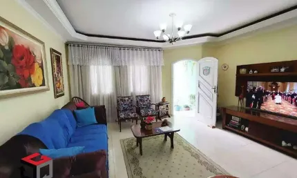 Sobrado à venda 3 quartos 3 suítes 6 vagas Jaçatuba - Santo André - SP