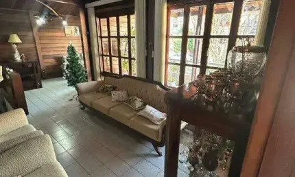 Sobrado à venda 3 quartos 1 suíte 6 vagas Independência - São Bernardo do Campo - SP