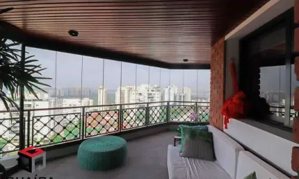 Luxuoso e sofisticado apartamento a venda no Alto de Pinheiros.