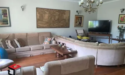 Casa à venda 3 quartos 1 suíte 3 vagas Nova Petrópolis - São Bernardo do Campo - SP