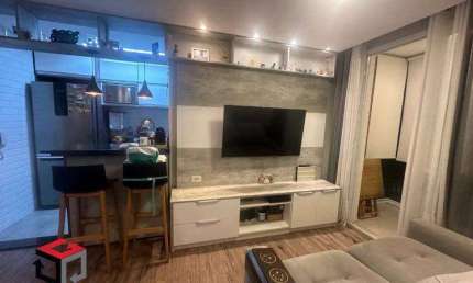 Apartamento em Vila Carioca com 52m² - Mobiliado !!!