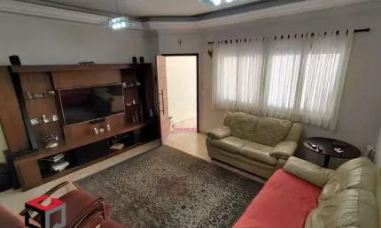 Sobrado à venda 3 quartos 3 suítes 4 vagas Valparaíso - Santo André - SP