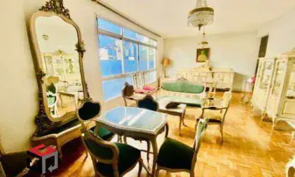 Apartamento 3 Dormitórios em Jardim Paulistano com 130m²