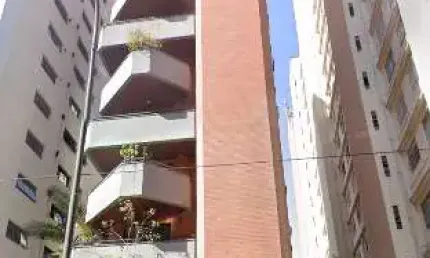 Apartamento com 180m² localizado no Bairro Higienópolis - São Paulo - SP.