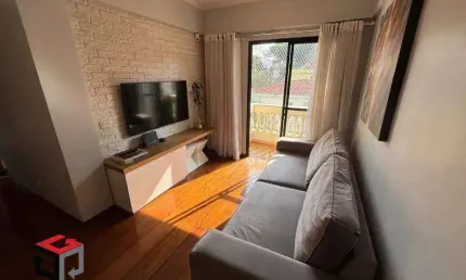 Apartamento 3 Dormitórios em Chácara Inglesa Próximo ao Metrô Praça da Árvore com 72m²