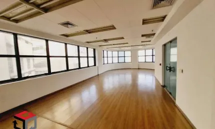 Sala com 188m² localizada na Vila Buarque - São Paulo - SP.