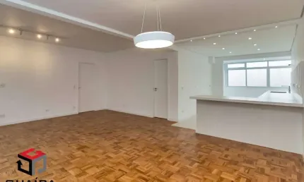 Espaçoso apartamento á venda com 3 quartos em Higienópolis.