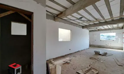 Sobrado à venda 3 quartos 3 suítes 5 vagas Santo Alberto - Santo André - SP