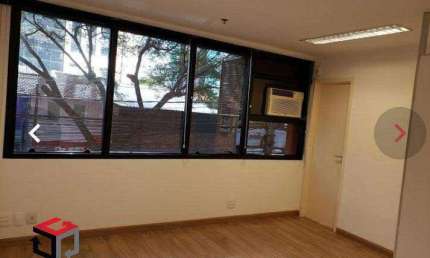 Sala Comercial com 28m² na Vila Olímpia em São Paulo - SP