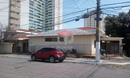 Casa com 250m² localizada no Jardim Aeroporto em São Paulo/SP.